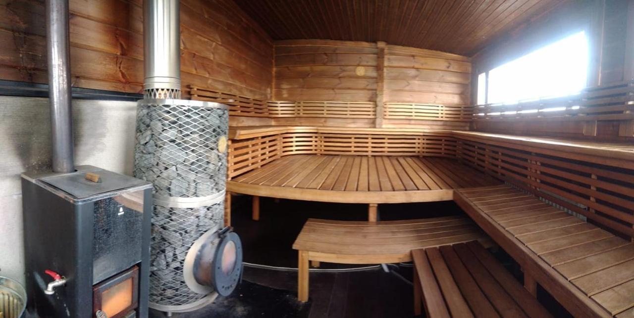 Koivuranta Igloos Hotel เอาลู ภายนอก รูปภาพ